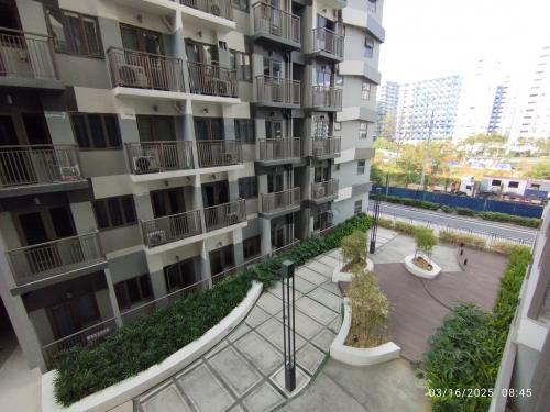 FOR SALE: Apartment / Condo / Townhouse Manila Metropolitan Area > Pasay 8