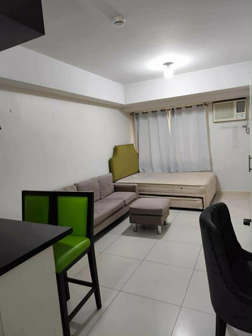 FOR RENT / LEASE: Apartment / Condo / Townhouse Manila Metropolitan Area > Makati 1