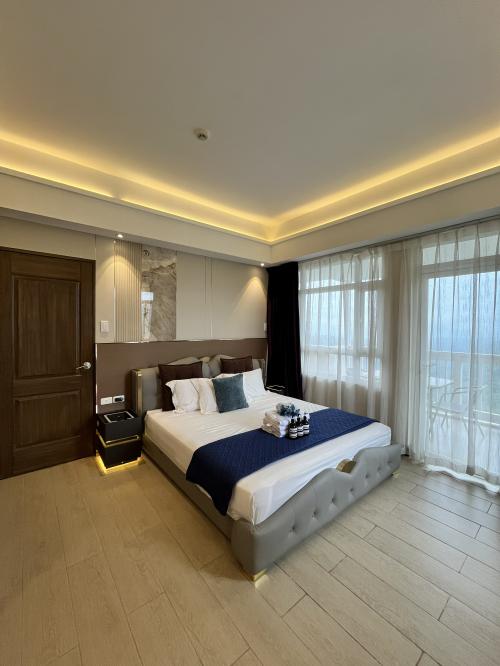 FOR RENT / LEASE: Apartment / Condo / Townhouse Tagaytay 7