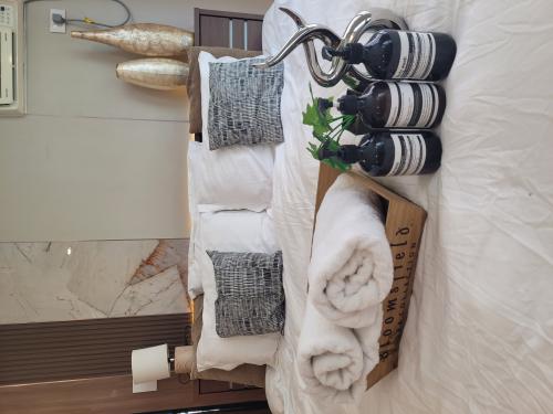 FOR RENT / LEASE: Apartment / Condo / Townhouse Manila Metropolitan Area > Other areas 15