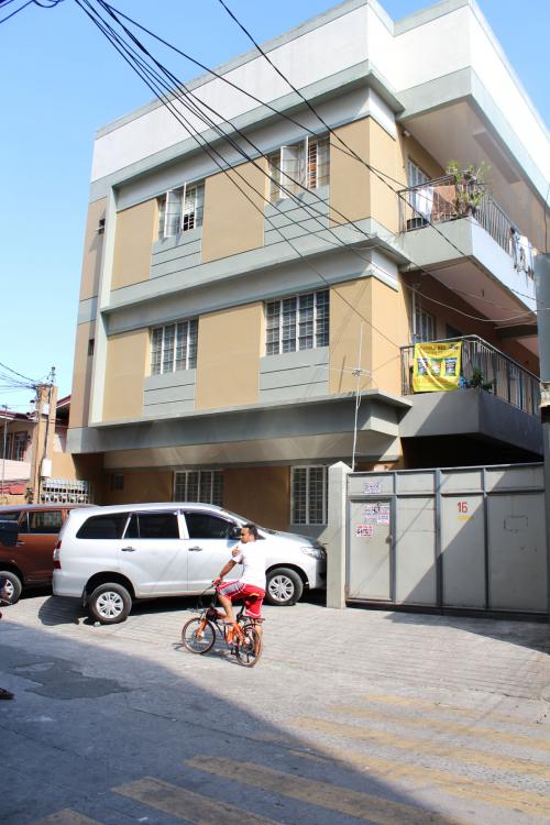 Apartment Address :  16 San Isidro St. Marisol Subd, Santolan, Pasig City Across Santolan High School 1 tricycle ride from Sta. Lucia, and Robinson Metro East Near SM Marikina (Marcos Hi Way), Eastwood Mall 5mins drive from C5.  NO PARKING  Description of