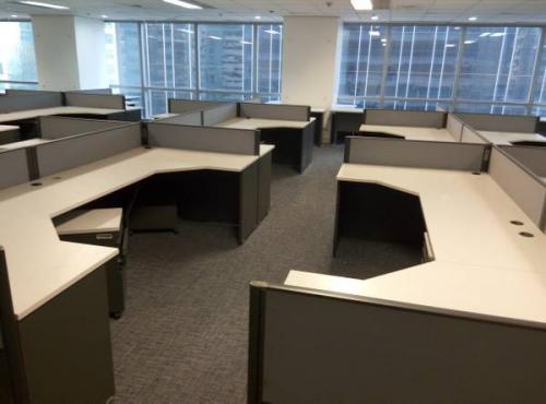 Spacious Work Stations