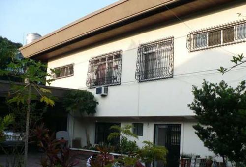 FOR SALE: House Manila Metropolitan Area > Paranaque 3