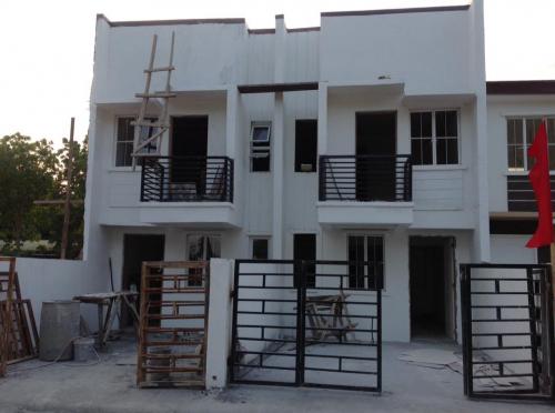 FOR SALE: Apartment / Condo / Townhouse Rizal > Other areas 1