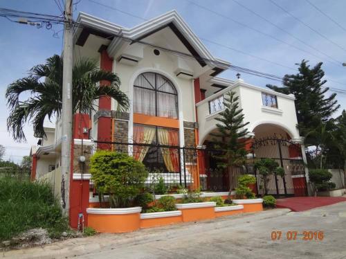 FOR SALE: House Davao del Sur
