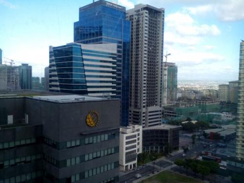 FOR SALE: Apartment / Condo / Townhouse Manila Metropolitan Area > Other areas 3