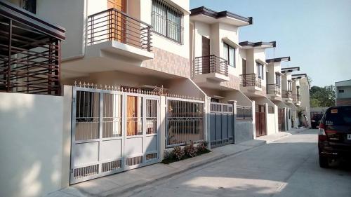 FOR SALE: Other Homes & Offices Rizal > Other areas