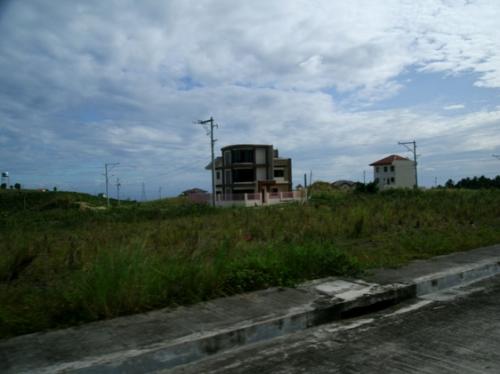 Resale Lot with nice view in Phase 3, 160sq.m. @ P7,000/sq.m. 