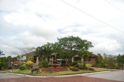 Alta MOnte Tagaytay clubhouse