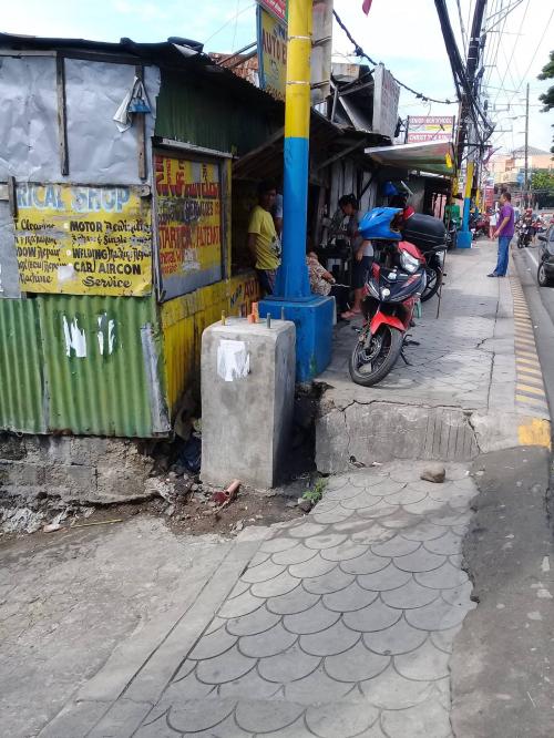 Commercial property, Muntinlupa City National Road