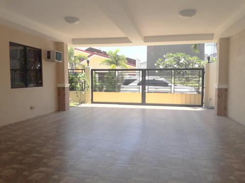 FOR RENT / LEASE: House Negros Occidental 1
