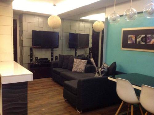 FOR SALE: Apartment / Condo / Townhouse Manila Metropolitan Area 2