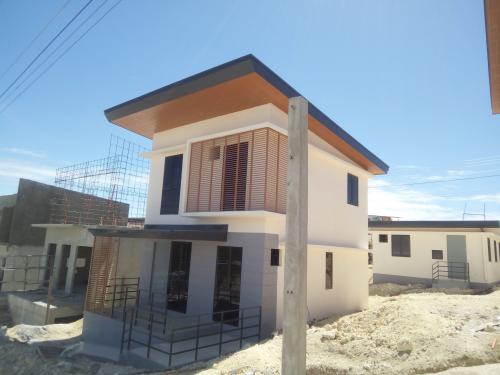 FOR SALE: House Cebu > Other areas 1