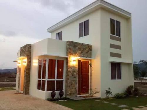provision for 3-4 bedrooms, 1TB, carport, balcony