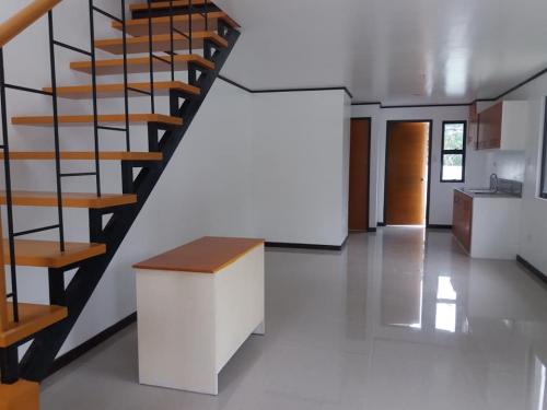 FOR SALE: Apartment / Condo / Townhouse Cavite 3
