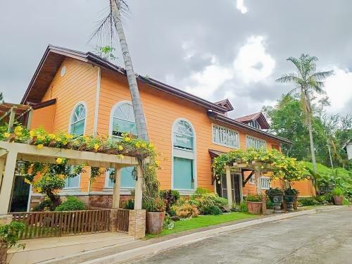 Lot area: 550 sqm | Floor area: 700 sqm | SELLING PRICE: P25MILLION | Two-storey Single detached house with attic | Three living Rooms | Maid's room | Powder room  |  3 Bedrooms 